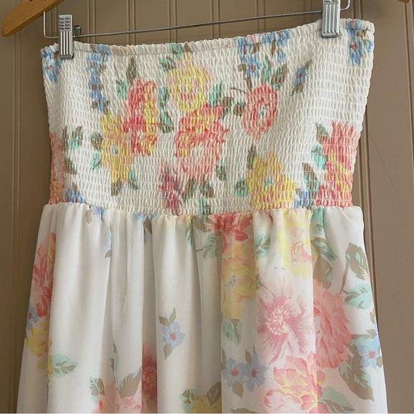 Old Navy Floral Smocked Strapless Maxi Dress Women’s Size Large - Picture 2 of 6